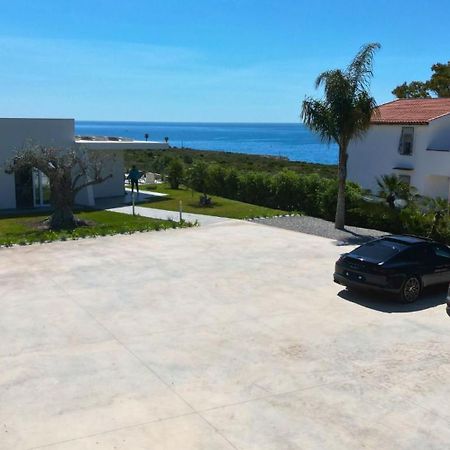 Villa Plemmirio Sea View Bagian luar foto