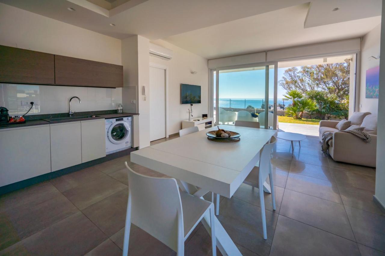 Villa Plemmirio Sea View Bagian luar foto